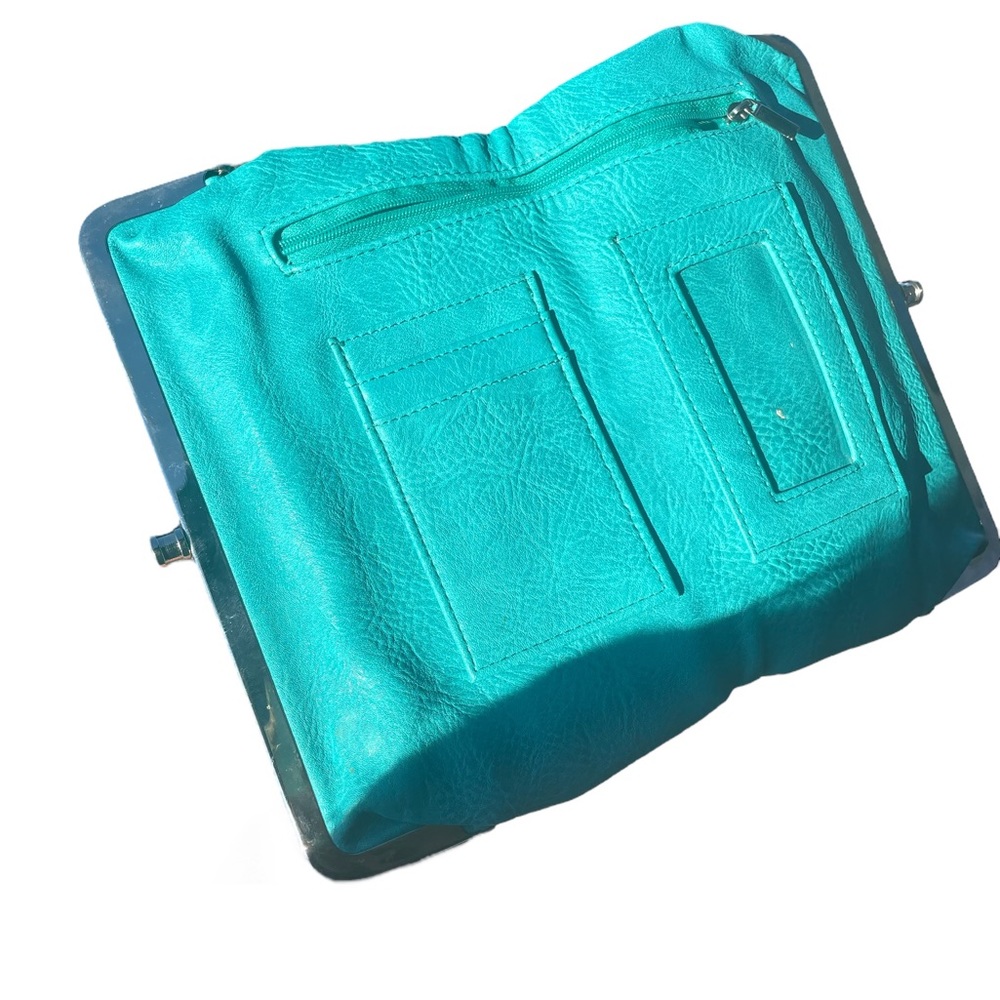 teal wallet - Picture 2 of 5